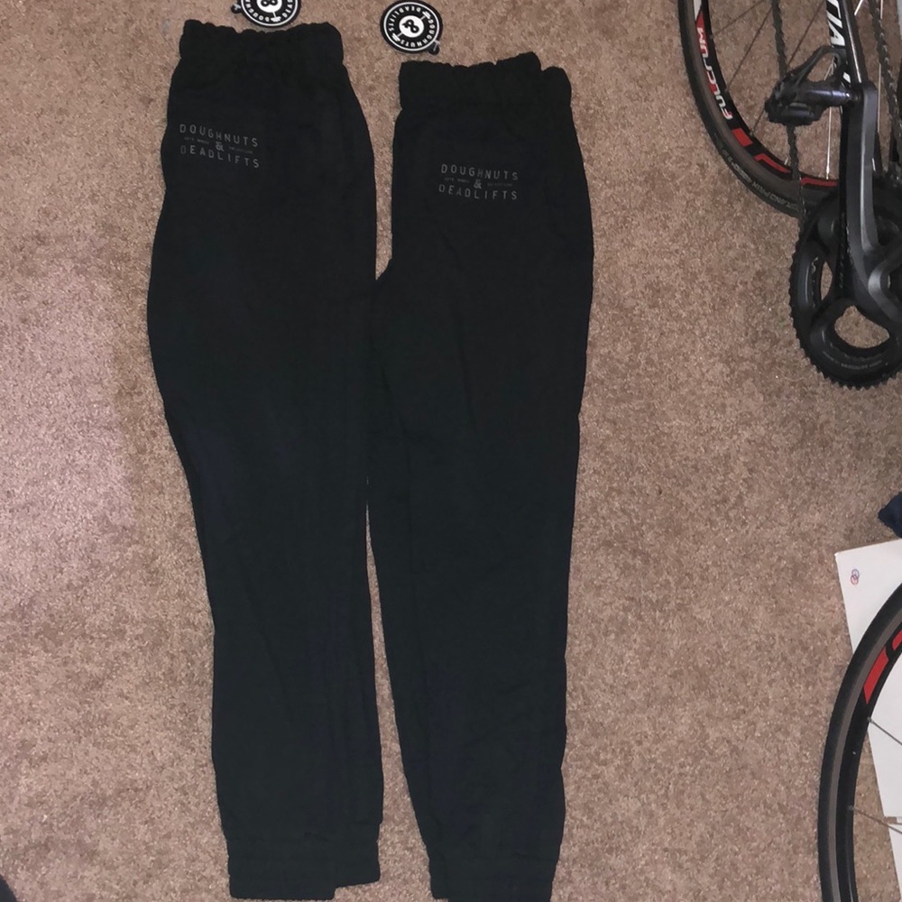 NWT Blacked out DNDL Jogger Bundle